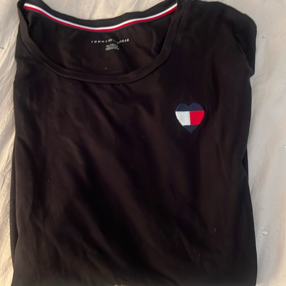Tommy Hilfiger Women’s Tee